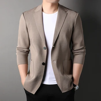2023 Новая мужская мода Бесшовный процесс, джентльменская корейская версия, тонкое трикотажное пальто для отдыха в британском стиле высокой плотности, блейзер