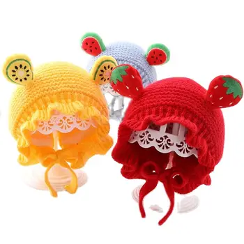 Милая детская шапочка с клубничными ушками, зимняя вязаная теплая шапочка для маленьких девочек, детская кружевная шапочка с рюшами, Однотонная детская шапочка-бини